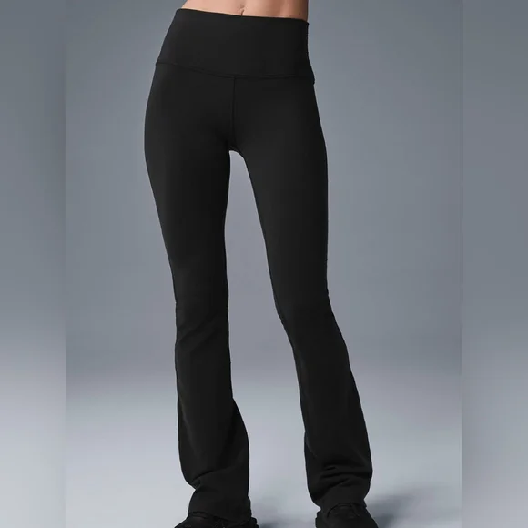 Womens Alo Yoga Airbrush High Waist 7/8 Bootcut Legging Black Medium - Picture 1 of 3